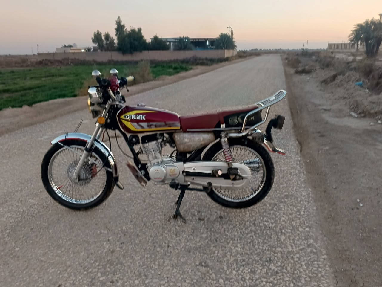 السلام عليكم شباب درجة البيع تيكر مديل24 وارق مكفواله كفله عمه من كلشي  مكان القاسم ناحيت الطليعة ***********  السعر خاص
