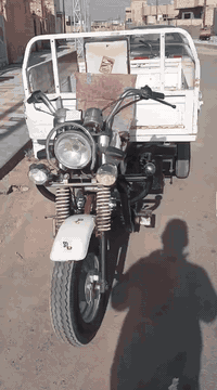 السلام عليكم ستوت للبيع ستوته تعمير جديد كله 26 اكسنت كبس تخم تاير تواير ابو السيفينءطويل مال جمره ماكينه سوبر دايون ستوته كهربائيات كلها شغاله جاهزه قبل للشارع ما اذب ربع اوراق اصوليه موديل 11 السعر خاص مكانها ناصريه سوق الشيوخ التواصل على رقم الهاتف***********
