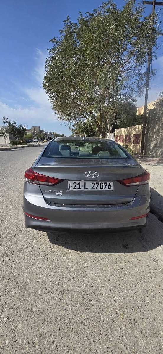 سلام عليكم 
هيونداي النترا 
موديل 18 وارد امريكي
محرك 20
اللون نفطي 
ضرر السيارة بسيط فقط تعديل بارد شبرين بالبونت 
بدون دواخل 
السيارة نضيفة كلش مال بيت 
من الشركة بيدي
العنوان كركوك 
رقم الهاتف *********** كركوك, العراق
