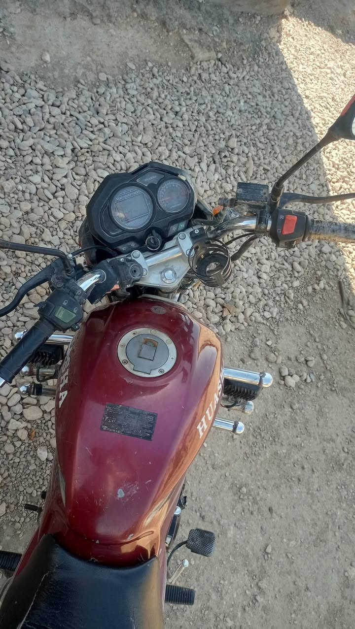 السلام عليكم ماطور هيوشه موديل 18 محرك 200  ماطور كله شغال  سعر 500 وبي مجال


**إذا كنت صاحب هذا الإعلان وتريد حذفه لأي سبب، رجاءا أرسل رسالة إلى الدعم الفني**