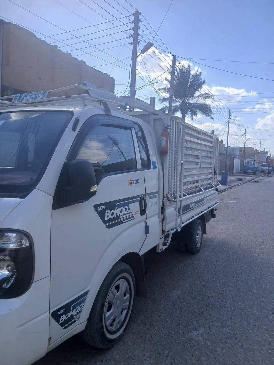 السلام عليكم سيارة كياحمل ٢٠١٩ سيارة كفالة علمة من اي شي سيارة رقم بغداد  السعر ١٣٧ الرقم هاتف *********** مكاني بغداد  السيارة كفالة عامة
