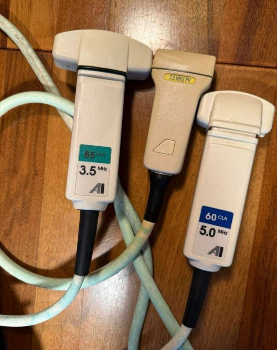 تعلن Germany Lab عن قرب وصول وجبة مختارة من ملحقات أجهزة السونار GE Healthcare (وارد ألمانيا)، بضمان النظافة والفحص الأوروبي.
​المعروض حالياً (للحجز المسبق):

​مجموعة بروبات GE متنوعة: 

​بروبات Convex (للجملة والبطن) - ترددات مختلفة.

​بروبات Linear (للغدة والثدي والأوعية الدموية) موديلات 739L و 10L - حالة ممتازة (كابلات أصلية).

​طابعات Sony Medical الأصلية: 

​موديل Sony UP-D895MD الشهير (ديجيتال).

​جودة طباعة عالية واعتمادية ألمانية.

​✅ لماذا تحجز من Germany Lab؟

​البضاعة مشحونة مباشرة من ألمانيا (ليست مستهلكة محلياً).

​فحص بصري وتقني دقيق قبل الشحن.

​أسعار تنافسية جداً (كسر سعر الوكيل والمكاتب).

​📍 التوصيل: متاح لبغداد وكافة المحافظات فور وصول الشحنة.
📞 للاستفسار والحجز  مراسلتنا على الخاص ا الواتساب 004915755983080


**إذا كنت صاحب هذا الإعلان وتريد حذفه لأي سبب، رجاءا أرسل رسالة إلى الدعم الفني**