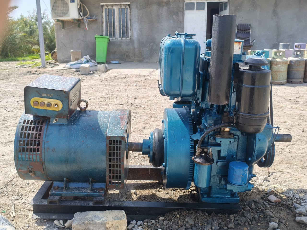 مولد دويز ابو الكف توبلاند 45 امبير سعر 1400 مكان ديالى ***********
