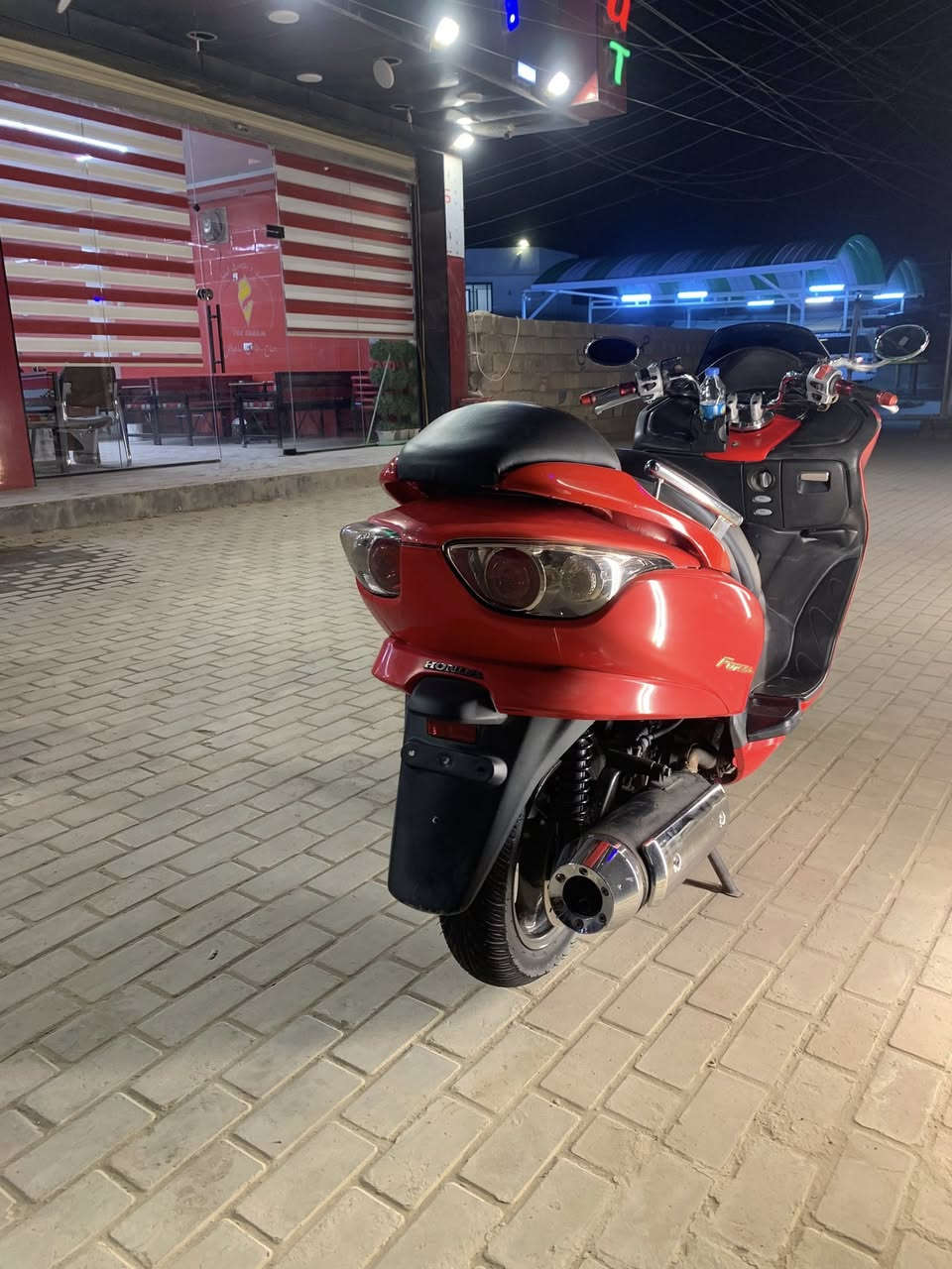 سلام عليكم مرخصة الادمن الحلال للبيع  فورزه 0/9 نضافه خير من الله دراجه فول كفاله عامه سبانه ماممدود عليههً.رمبه شلعه ومعدل ✈️خير من الله  وكير شغال /7 كير /4تحويلات /مو شراي لأتعبني /رقمي ***********
