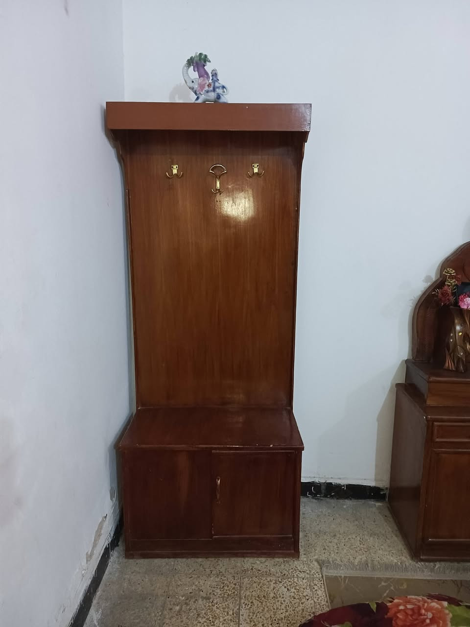 اغراض للبيع مبردة ب50
الطباخ ب60
السبلت ب400
غرفة الخشب ب150


**إذا كنت صاحب هذا الإعلان وتريد حذفه لأي سبب، رجاءا أرسل رسالة إلى الدعم الفني**