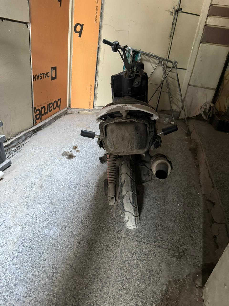 دراجه ماكس عدله مال لعب للبيع السعر 375وبيه مجال مكاني بل منصور بشارع ابو جعفر رقمي ***********
