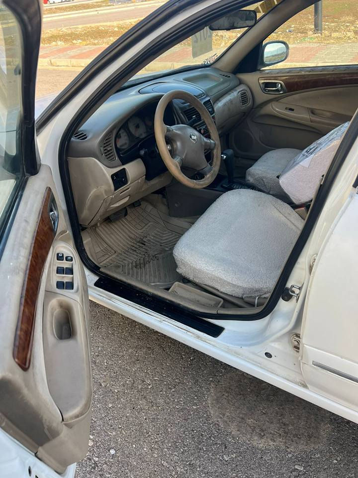 سني ساخ ٢٠٠٩ گروومه كينه به شرت جوارتاي لؤك ناوزرد تؤماتيك كؤري سياره كه هيمالانه زؤر خاوينه ته وقووره قي تيدانيه واتا سياره كه ه‍ه موومه سروفي كراوه نرخ.  ٤٥.  شماري خاوه نه كي ***********.  ***********.  وتسئاب فايبه ر له خزمه ت داين رانية, السليمانية
