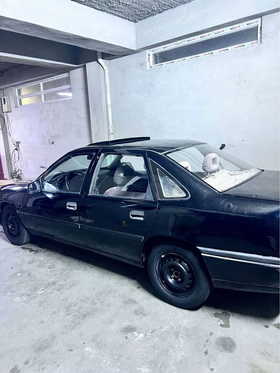 ئۆپل 1994 محرك 20كير اتوماتيك سنویة جدید لل٢٧
كلير عام بدون ضربه بس جاملغات خلفي بيهه طصفية 
كيرو محرك بشرط %100 صدر جديد طايرات جديد
كهربائيات كوله شغال مابي نقص برغي 
مكان كركوك رحيم اوا سعر 40 بيهه مجال بصيط 
***********
*********** 
***********
*********** كركوك, العراق
