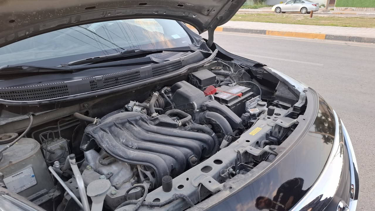 نيسان صني موديل 2023 هندي خليجي 
سياره ماشيه 49 الف 🔥
بارد بالجاملغ الامامي جهه السايق فقط 
مكفوله كفاله عامه عدا الجاملغ
رقم بغداد 
يدات نيكل 
تبريد ثلج 
السعر ١٢٠ وبيها مجال 
مكاني بغداد  الحريه ***********
