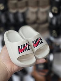 نعال طبي أطفال • قرية السندية • توصيل لجميع المحافظات