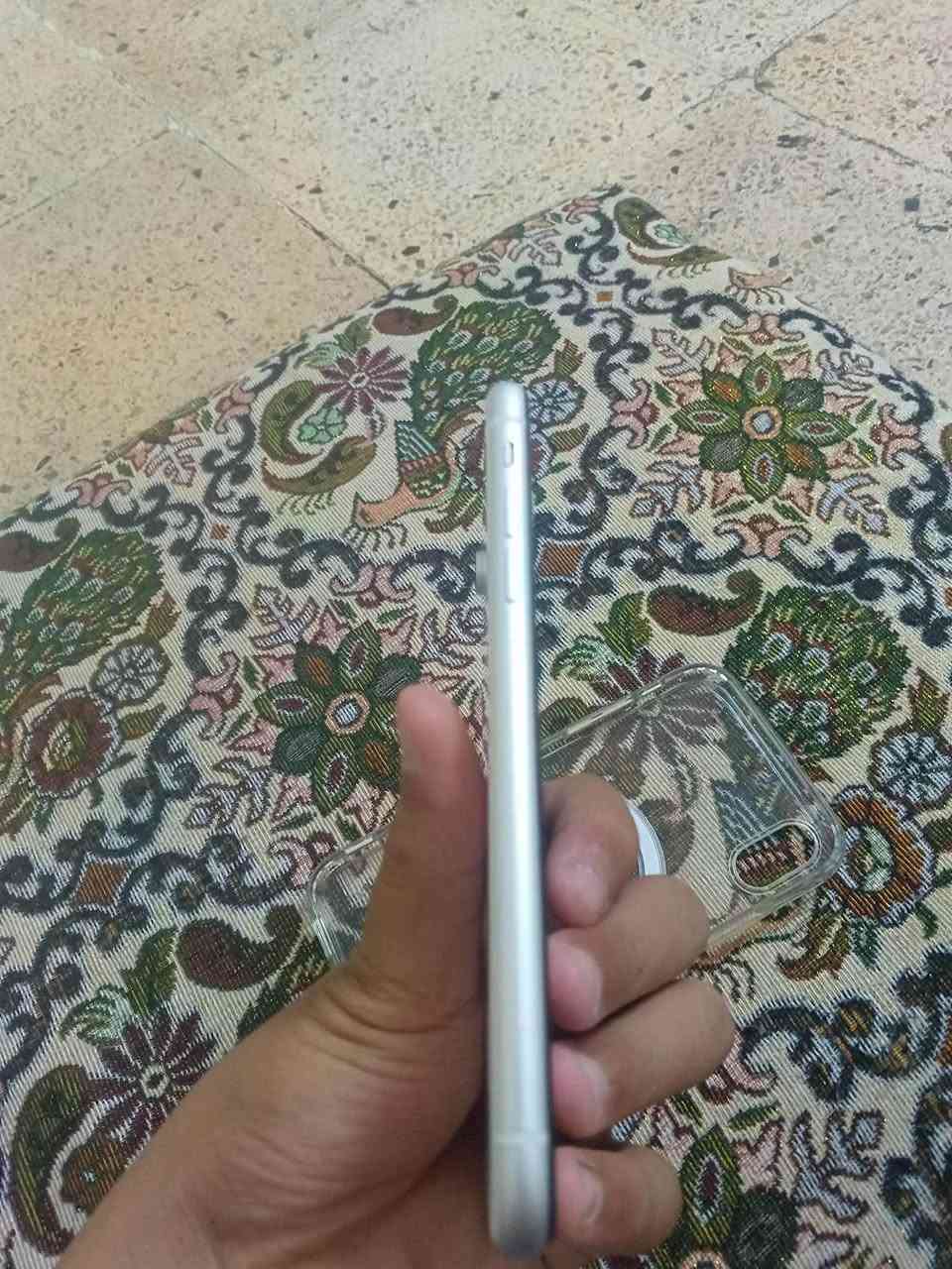 السلام عليكم أيفون اكس آر للبيع مبدل شاش اصليه فيس إيدي شغال بطاريه ٨٣  ذاكرة ١٢٨ مكاني موصل حي العامل استفسارات خاص


**إذا كنت صاحب هذا الإعلان وتريد حذفه لأي سبب، رجاءا أرسل رسالة إلى الدعم الفني**
