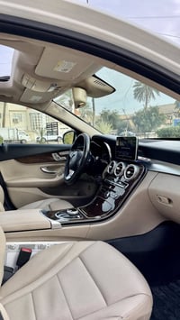 مرسيدس بنز C300 2017 تو ويل (دفع خلفي المرغوب) بانوراما داخل بيجي وصاج...