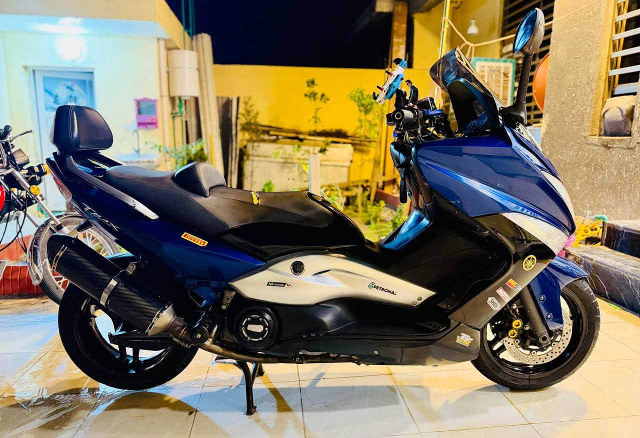 T max 2011 
للبيع مراسله الصفحه 
او الاتصال ع الارقام تاليه *********** 
***********
