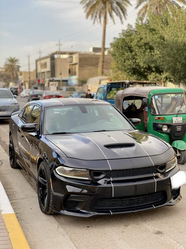 .للبيع جارجر موديل 2020 (فقط اقساط)
( فقط اقساط)sxt

.أللون اسود .

..المواصفات..

.حساسات  خلفيه.

. نقطه عمياء للمري

.شاشه جبيره.

.كامره خلفيه.

.بلوجكترات أماميه.

.كرسي السائق كهربائي. 

. ساون سستم Albina.

. تدفئه كراسيه أماميه.

 

. تشغيل عن بعد .

. حجم المكينه 3,600L.

.المسافه المقطوعه 72 الف

.حجم الويل 20.

.السياره حادث جاملغ امامي صورة الحادث داخل المنشور

.السياره خير من الله كلشي مناقصها 

أمداريها كلش من كل النواحي تجي وتشوفها .

مكاني بغداد الدورة 

***********
