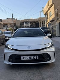 كامري 2025 E plus وكالة عبد اللطيف ( ياباني) مكفولة كفالة عامة ماشية 2...
