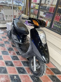 دراجه بريز للبيع دراجه نضيفه وقويه صار اقل لسنه نزلتها رمبه باله سعر ٥...