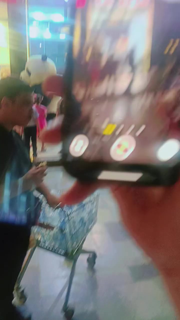 مطعم للبيع بغداد حي الخضراء مول بلازة للتواصل ***********
