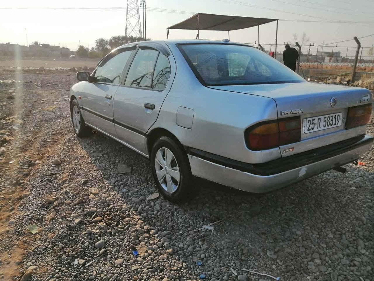 السلام عليكم للبيع
نيسان بريميرا موديل 1992
محرك 20  تبريد شغال وتدفئه شغاله
 مصبوغه عام جماليه  وكير ومحرك شرط 
 رقم كركوك دولي شرط اتحويل 
السعر 39 وبه مجال بسيط 
للستفسار ***********
المكان  تكريت
