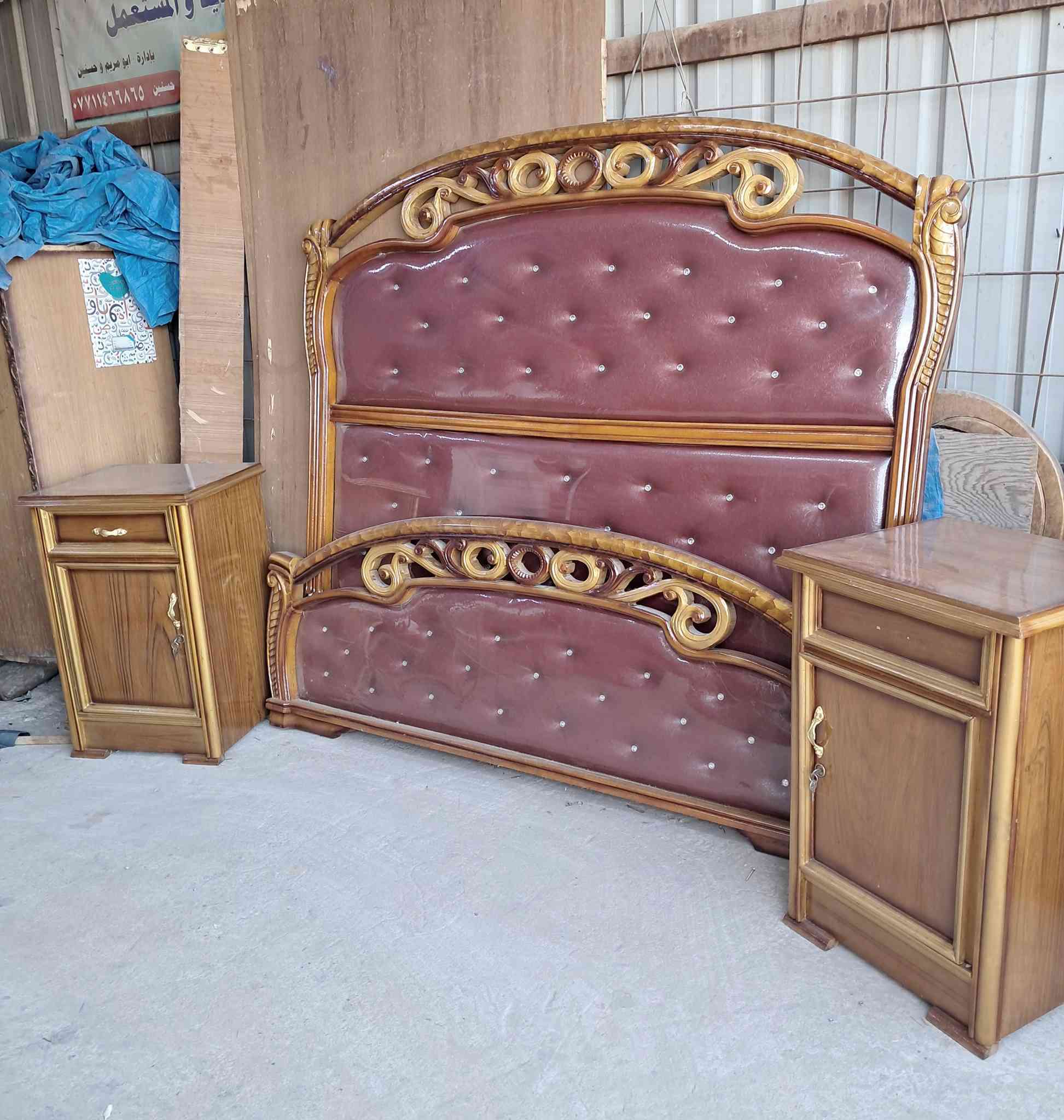 يعلن معرض الموسوي عن وجود غرفه نوم سلايت نظام تركي شغل عراقي مطعمه بلون ذهبي الغرفه نظافته 95بالميه نقش زان مصري نوع الثقيل الغرفه تسكام اي استفسار خاص او الاتصال 
***********
***********واتساب العنوان بغداد يوجد توصيل لكافه المحافضات
