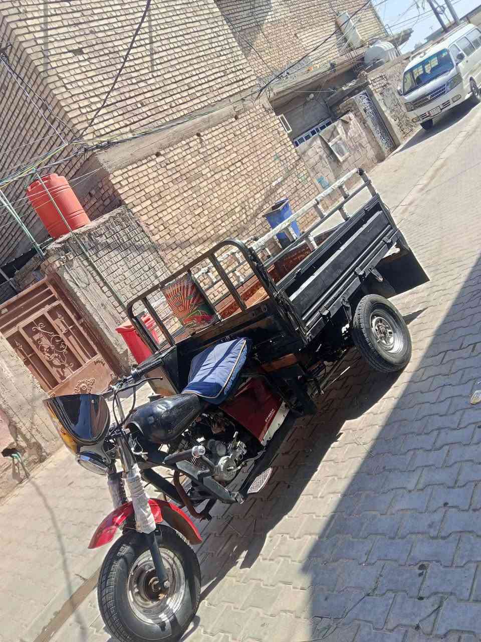 سلام عليكم ستوته دايوان موديل 2019 محرك جمره الصلي موديل 2019 شاصي مكفول كهربأيات كلهة كامله بس بيهة قطع محرك مكفول من تنقيص وتبخير اوراق ضايعه اتكفل حلال وحرام العمر كله تجي تاخذهة من باب البيت ستوته خير من الله ما ذب عليهة ربع المكان بغداد الشعله السعر علا التصال *********** ولشراي بي خير ويدلل
