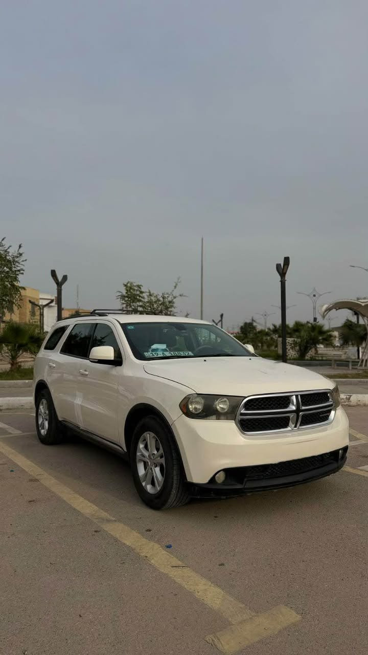 للبيع دورنكو 2012  رقم كربلاء دولي باسمي سنويه جديده السياره وارد كندي بيها طخه بالبدنه ورش صبغ بسيط والسياره جاهزه للاخير كير محرك تخم تاير تبريد ثلج باتري جاهزه للاخير مكان الناصريه رايدها ب١٧٠ وبيها مجال ناصرية, ذي قار


**إذا كنت صاحب هذا الإعلان وتريد حذفه لأي سبب، رجاءا أرسل رسالة إلى الدعم الفني**