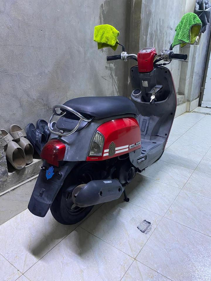 السلام عليكم ماكس بوليس 2008 مكفول كفرات بلادي ختم واحد مكينه مامفتوحه بلاد لاتبخير ولا فتح شلعه معدل ترايك وين ما جان كابريته السعر 900مكان
بابل رقم المبايل ***********
