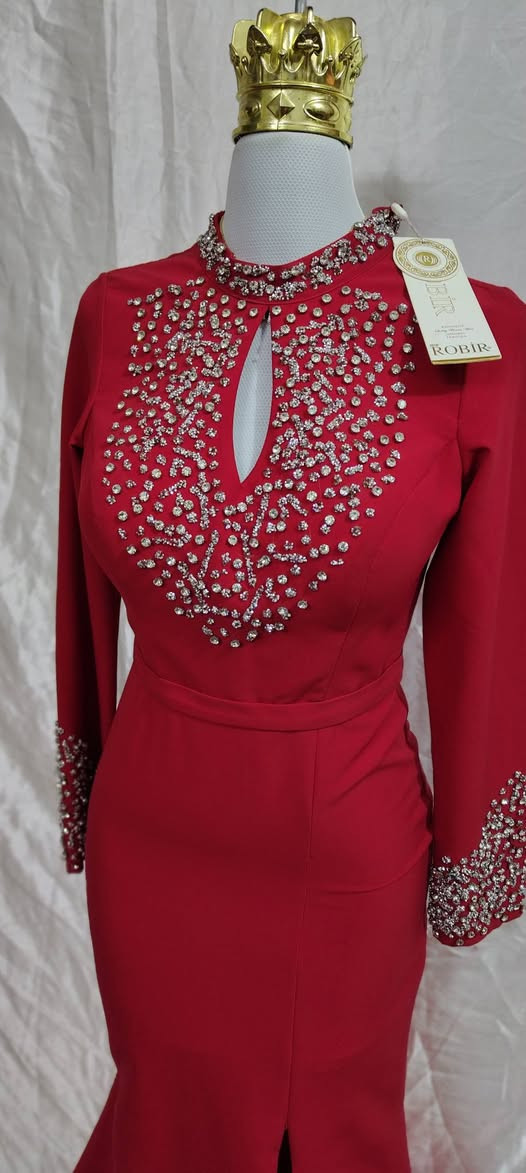 هلو بنات فستان ليبل يجنن حرفيا بنات قطعه تحفه قياس 40الى 42 سعر 30 قفل اكو توصيل جميع محافضات 3


**إذا كنت صاحب هذا الإعلان وتريد حذفه لأي سبب، رجاءا أرسل رسالة إلى الدعم الفني**