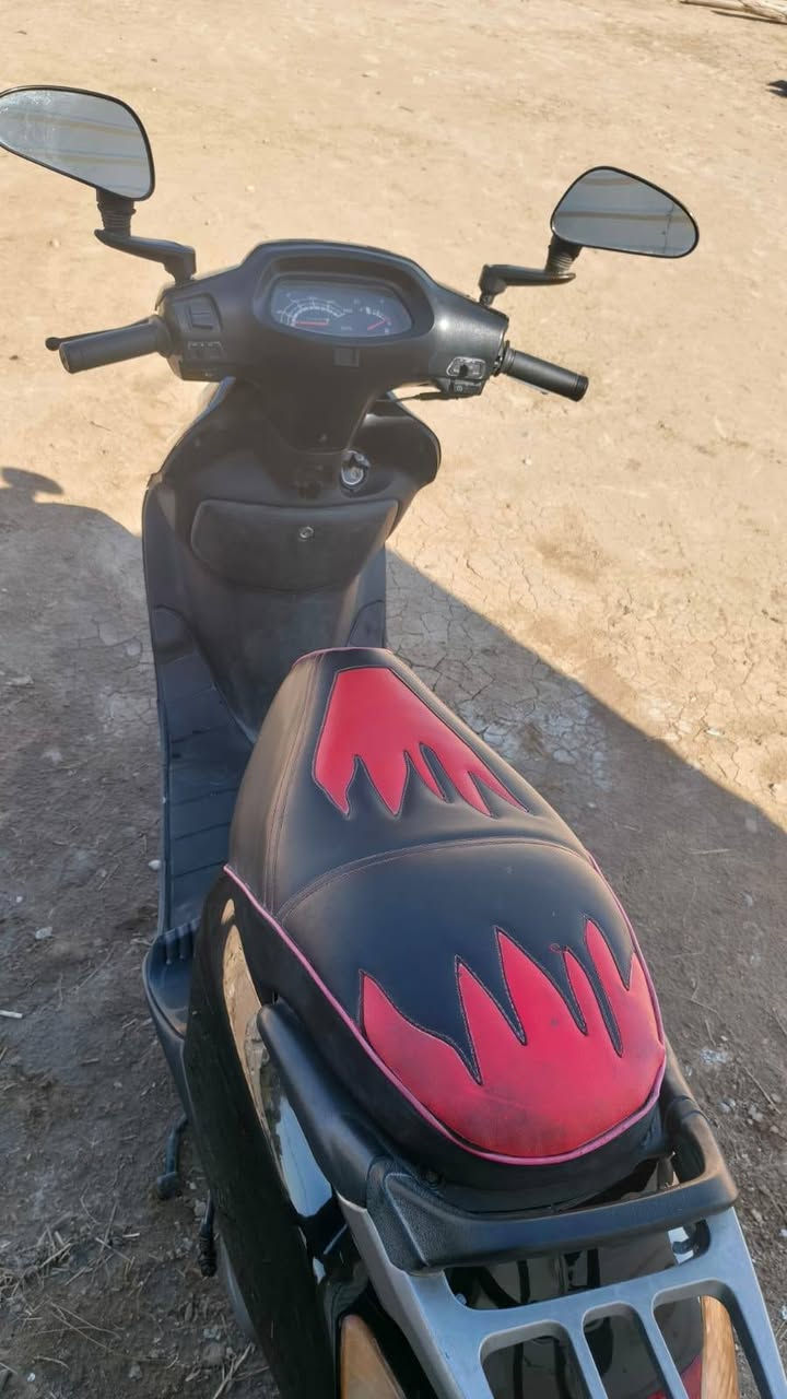 سلام عليكم دراجه سبيسي ماليزي باب لأول دراجه كهربائيات كله شغاله سلف هندر قفل ستيرن قفل جوزه قفل جنطه كله شغاله دراجه جاهزه من كلشي ماتخسر عليه الف فقط المكينه مجفته مكاني واسط قضاء الحي ***********
