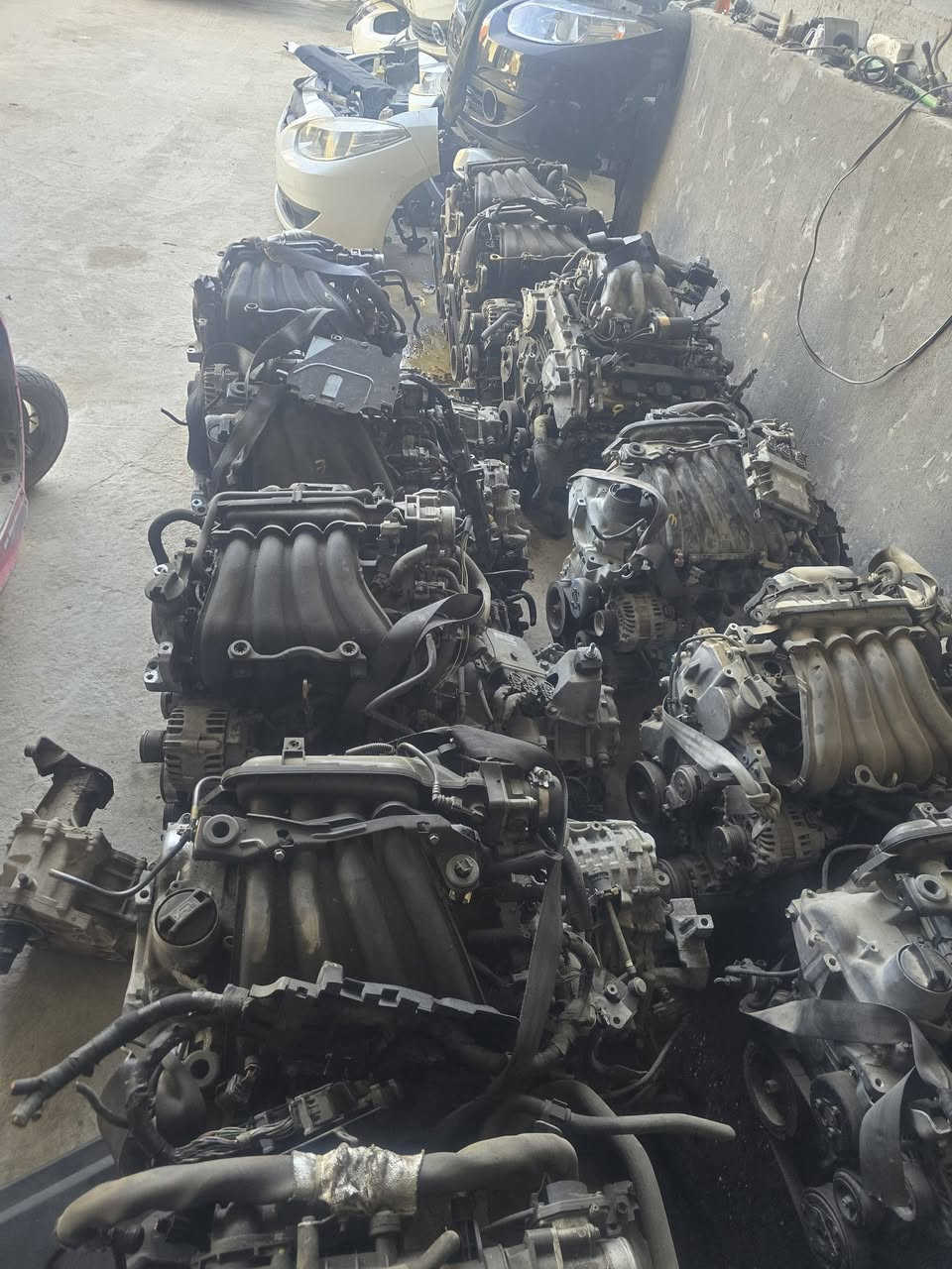 سلام عليكم تم وصول غراض رينو سافران وفلونس من موديل 9 الى 16 يوجد جمله ومفرد العنوان حله نادر مقابيل بانزين خانه عرفان ***********
