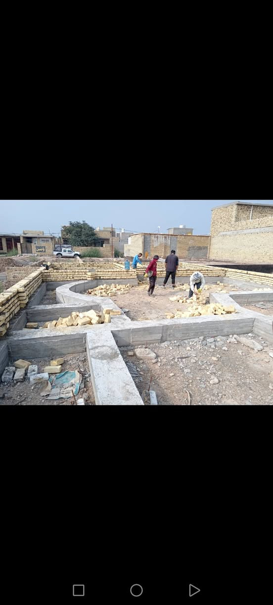 قطعه ارض للبيع ٢٠٠ متر بناء بتلو مدفونه كاملة الكوت الجديده شارع الأقواس ***********
