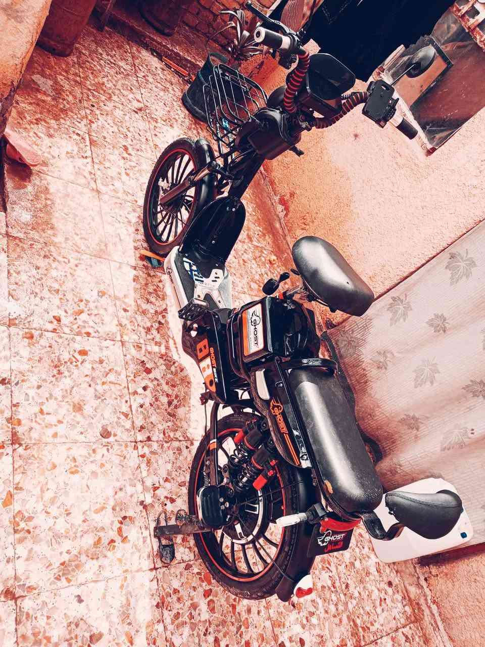 دراجة شحن نضيفه سعرها 350حي المعلمين شارع التجنيد القديم ***********
