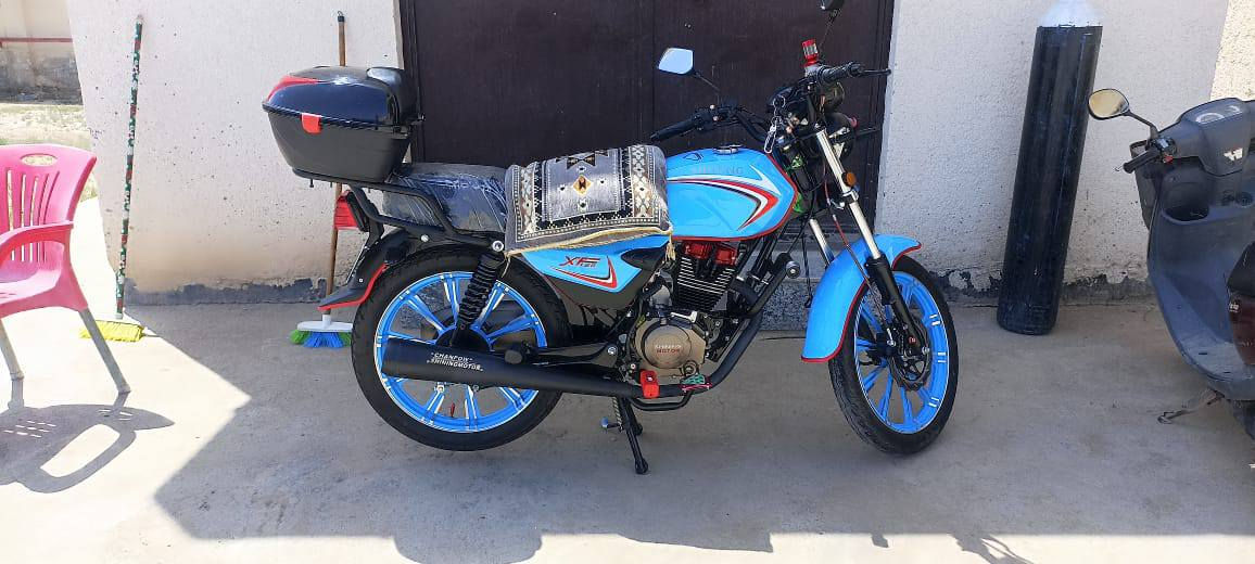 سلام عليكم دراجه شاينك 2023طالعه2024اريد اراوسه بستوته حسب القناعه راس ابراس كون من طوريج مستعجل ***********
