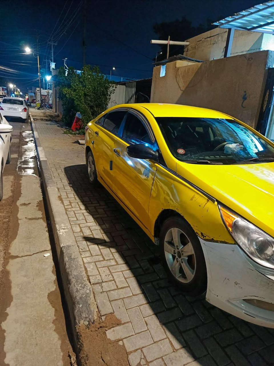 سوناتا وارد امريكي سياره جاهز مكينه كير تبريد تخم تاير حداديه سياره جاهز سياره غير مكفوله كوم حديد سعر 72وبيه مجال مكلف بل نشر هذا رقم راعيه*********** البصرة, العراق
