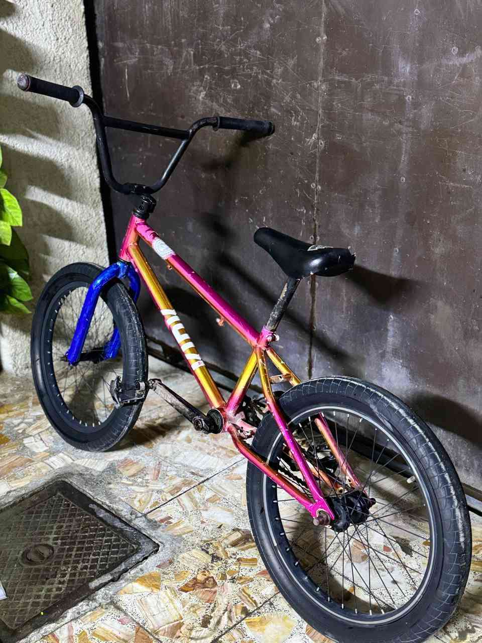 سلام عليكم بايسكل GT
كلشي مابي شغال يمشي  بس يرادله بايدرات 

مكاني  بغداد الدوره 

السعر 100 وبي مجال


**إذا كنت صاحب هذا الإعلان وتريد حذفه لأي سبب، رجاءا أرسل رسالة إلى الدعم الفني**