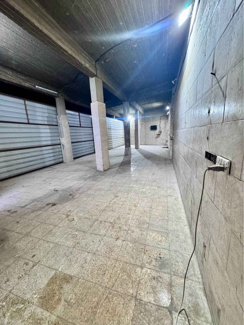 ‎محلان ليجار  على طريق موصل أربيل 
مساحه المحلات 16 متر في 6 لاتصال على الرقم وتساب ***********‎ الحمدانية, نينوى
