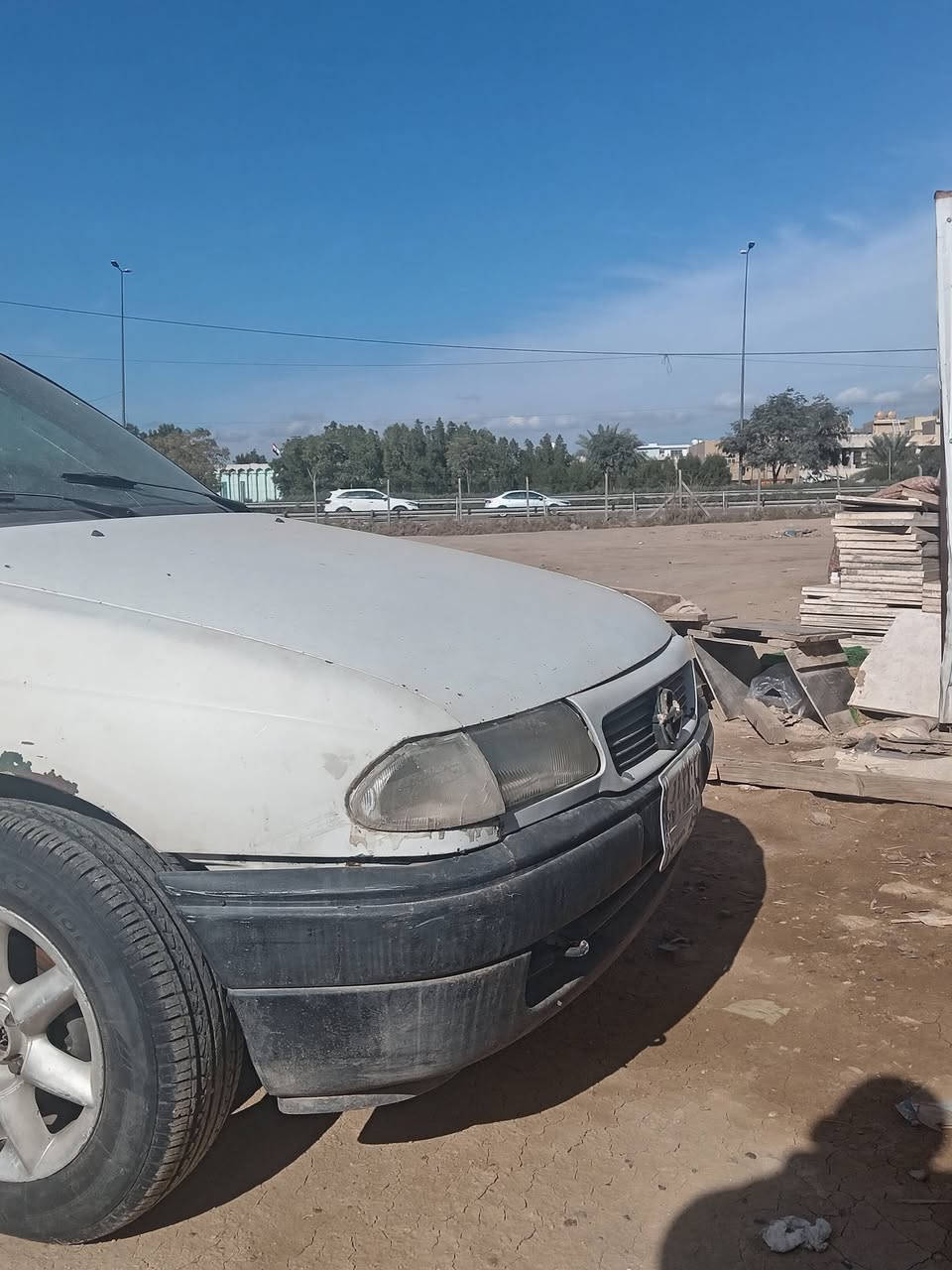 اوبل استره ستيشن موديل 1994 للبيع
بيضاء رقم انبار
محرك 1600
السنويه لغايه 2029
الرقم الأتصال ***********

السعر 20 ورقه وبيه مجال
