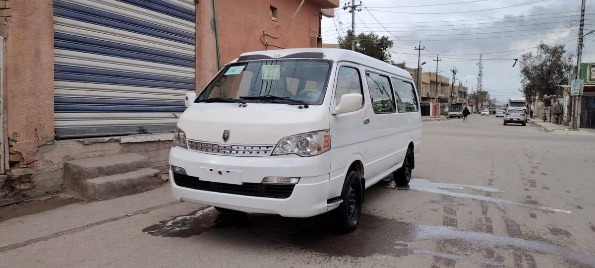 السلام عليكم جنبي اج وان موديل 2014 مكفوله كفاله عامه من كلشي مكينه كير اكسن حداديه تخم تاير دوشمة جديده رقم بغداد مكان السياره بغداد رقمي  ***********
