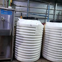 السلام اعضاء الكروب الطيبين عندي ذني التانكيات عدد ٢ ٥٠٠ لتر مستعمل شي...