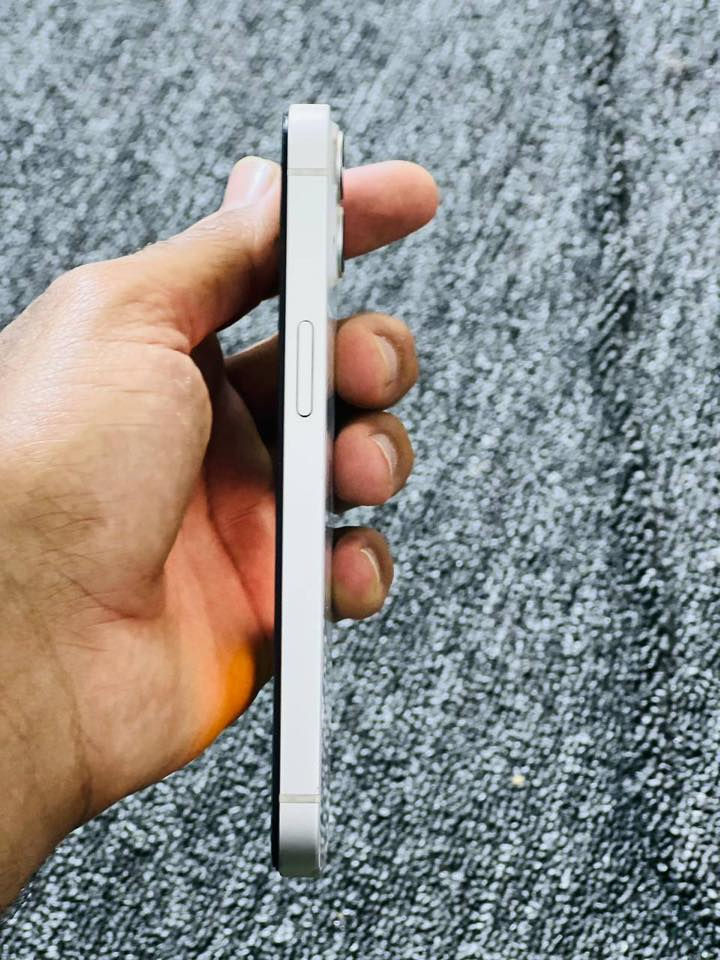 السلام عليكم ايفون 13 عادي جهاز مبدل شاشه تفصيخ مال جهاز ثاني اصليه الشاشه كفاله بطاريته ٧٧ بلاديه نضافه جهاز ١٠٠٪؜ بجيس  السعر 325 الف بس  شراي يتصل خاص ماكو. ***********
