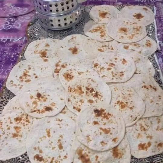 تنور غازي ارضي للخبز والشوي والكليجه والفطائر لدينا توصيل لجميع المحافظات مع ضمان للحجز *********** يوجد واتساب
