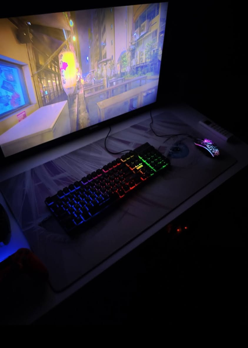 السلام عليكم اخوان بلي فور برو اونلاين ما مفتوح
 نضيف يجي بدون جويستك انطيك وياه کت کامل
 ماوس وكيبورد و ماوس باد بس مو نفس الماوسباد الي
 بل صوره وانطيك استاند مال بلي ومال جويستكاتت
يشحنهن بنفس الوقت يعني سيت اب متكامل 

السعر فقط 300 ألف

اذا شراي راسلني اكو توصيل و اذا مكانك بل بصره بعد احسن حتى تفحص وتاخذ


**إذا كنت صاحب هذا الإعلان وتريد حذفه لأي سبب، رجاءا أرسل رسالة إلى الدعم الفني**