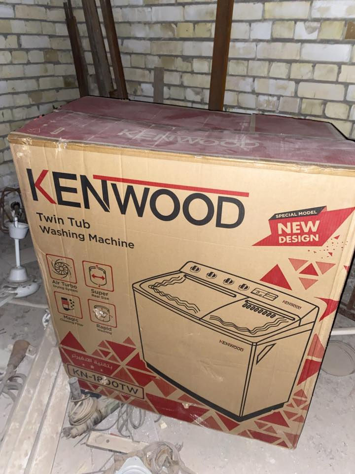 غسالة كينود  اخت الجديده
حجم ١٨ 
نضافه ١٠٠٪؜
مكاني بغداد / فلكة حي النصر 
***********

٢٥٠
