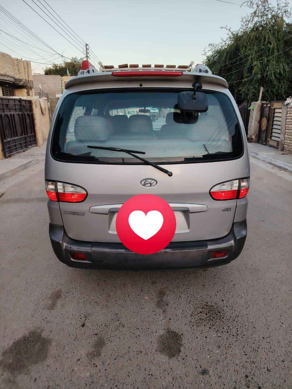 السلام عليكم للبيع ستاركس 2007 سيارة مكفولة كفالة عامه مكينه وكير كسن مكفولات تبريد شغال ثلج حداديه كلها جديده شواصي كلها جديدات مكان بغداد رقم ***********
