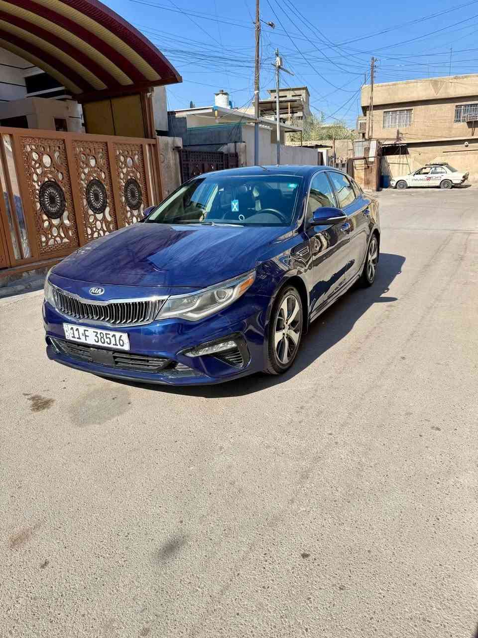 السلام عليكم  كيا اوبتما للبيع (S)  (للبيع اقساط فقط ) فول مواصفات موديل 2019 رقم بغداد وبسمي مشروع وطني سنوية وهزة جديدة بيهة صبغ 3 قطع 
مواصفات السيارة
(1) بنراما شغالة+ تحكمات ستيرن
(2) بصمة+ رادارات وحساسات
(3) شاشة كبيرة+ كامرة خلفية
(4) قطعتين تبريد+ ثلاث انظمة قيادية
(5) كشنات كهرباء+ اشاير بل مري
(6) مكينة 2400 درجة اولى+ بصمة ابواب
(7) كير ١٠٠/١٠٠+ ويل كب
(8) صدر وتبريد وتدفئة مكفولات
(9) ميكانيكيات وكهربائيات وحدادية ١٠٠/١٠٠
(10) تخم تايرات جدد+ داخل غرفة جديدة
(11) السيارة جاهزة مابيها اي نقص
المكان بغداد  الدورة المعلمين 
***********
