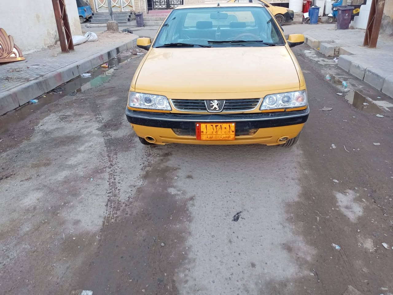 سلام عليكم
بيجو 405 مديل 2016 
مكينه كير كفاله المكينه صار شهر من شديته جديده
مشط جديد حداده جديده تخم تاير جديد تبريد تدفئه كله شغال البديه كفاله من ضربه وتبديل سنويه لل 2029 مصفره هيئه وغرامات
سعر وبيه مجال مكاني بصره حيانيه رقم ***********
*********** البصرة, العراق
