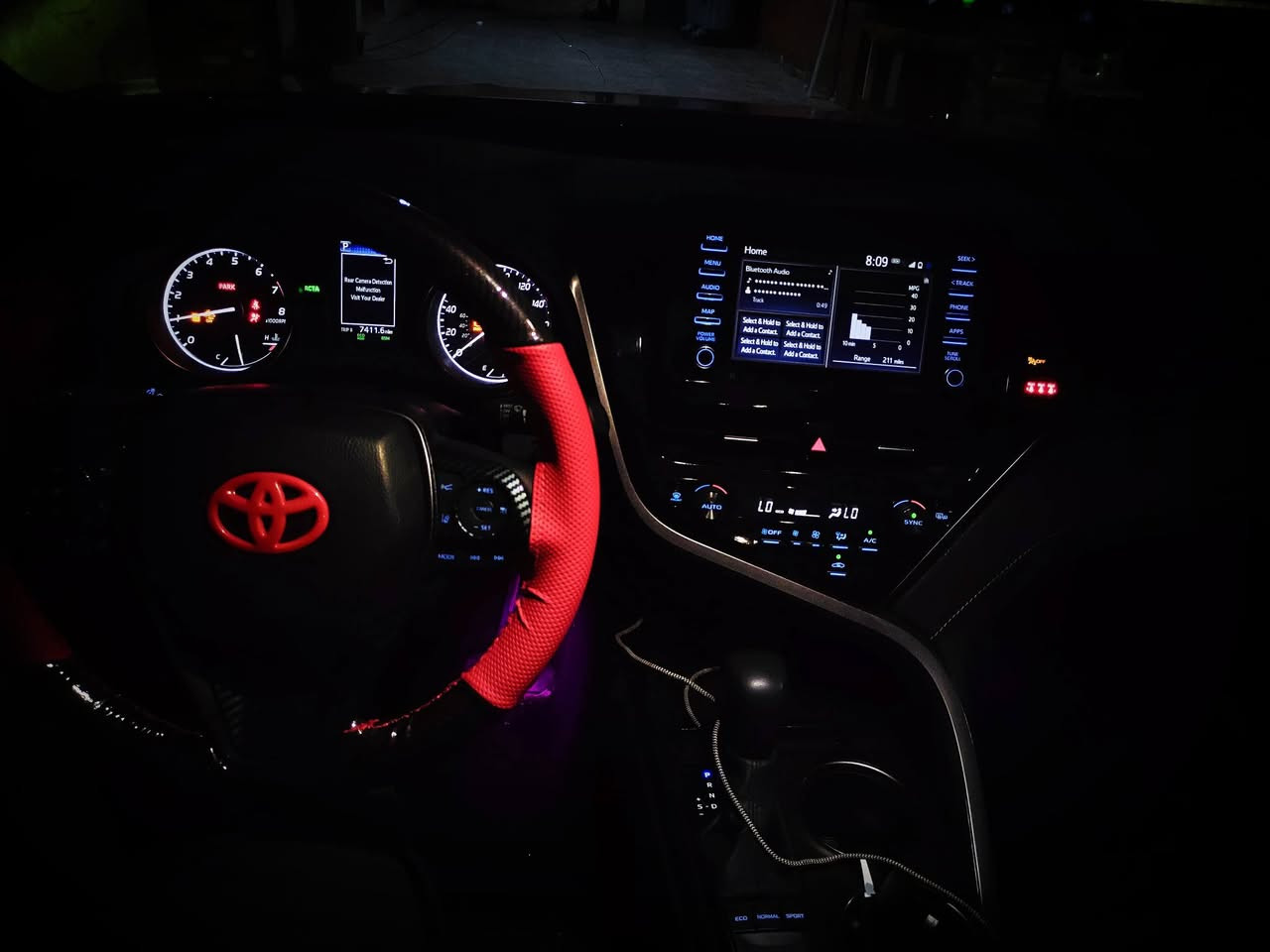 السلام عليكم ورحمة الله
السلام عليكم ورحمة الله 
تويوتا كامري موديل 2024 بانزين محرك 2،500رقم بغداد فحص مؤقت حادثها ربع الجاملغ الايسر وتبديل بنيد وبيها تعديل بالشاصي بسيط 
سيارة حلوة ونصبه 
مواصفات SE. XPخاصه 
لون دم الغزال 
تشغيل عن بعد 
بصمه
 دخول ذكي 
سلايت فتحه 
انضمة قياده 
Eco
نورمل 
سبورت 
نقاط عمياء بالمري 
ويل KMCرياضي نسخه خاصه 
اشاير بالمري
وباقي المواصفات المعروفه 
بيع أو مراوس يرهم
سعر 190وبيها مجال مكاني صلاح الدين سامراء رقمي ***********
تفاصيل أكثر خابرني وتدلل 
ويا رب التوفيق للجميع وتحياتي الكم.
@إشارة
