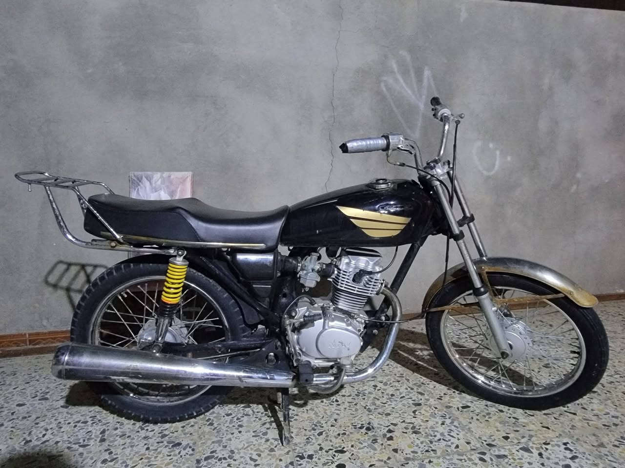 سلام عليكم دراجه نامه دوات لا تبخير ولا صوت مكينه حلوه مكان ابو الخصيب ابو جوزي 
رقم ***********
