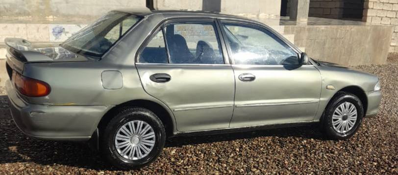 السلام عليكم مكلف بالنشر مسيبوشي لانسر موديل 1995سنويه صاقطه بهذا الشهر نضيفه مصبوقه عام بيها تدفئه تبريد سنتر لوك جوم كهربائيه كلها شغاله صدر نص عمر السعر ٣٤ وبيها مجال قليل موبايل ***********
