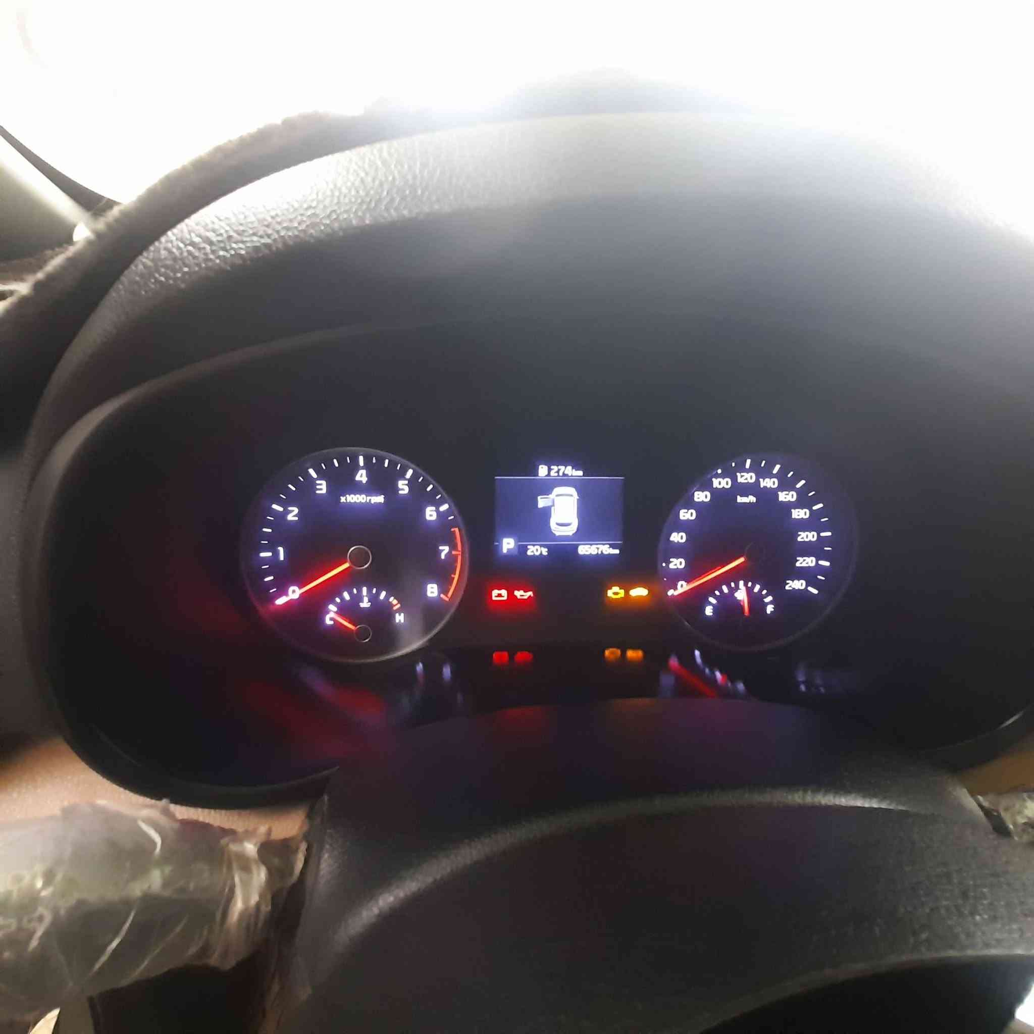 سبورتج خليجي ماشية 66 الف سيارة 🚗 مكفولة كفالة ماعدا شخط،موضح لالستفسار الاتصال علئ الرقم ***********العنوان ديالئ قرب مطعم 🍴 سامان سيارة 🚗 استخدام شخصيالسعد 206$
