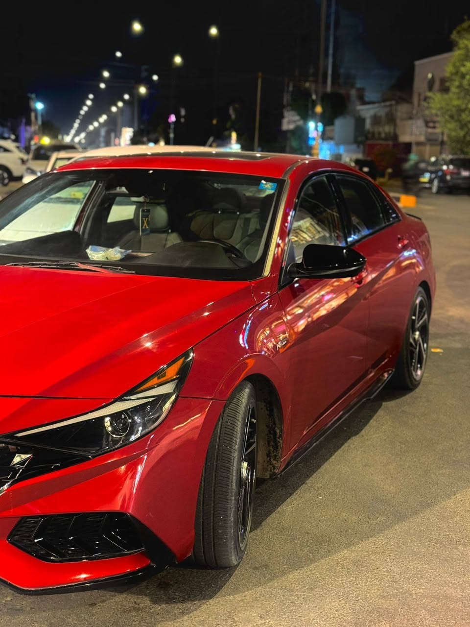 النترا ان لاين  N Line 2023

1- مكينة تيربو رياضي 
2- كير اوتو دبل كلج (DCT) 
3- سلايد روف (فتحه سقف) 
4- شفتات ستيرن رياضي 
5- مود سرعة في الدشبول نظام انطلاق 
6- بصمات تشغيل + بصمة ابواب ( تشغيل عن بعد ) 
7- شاحن لاسلكي بدون كيبل
8- كشنات تحكم كهربائي 
9- تدفئة كشنات 
10- كشنات رياضي حضن 
11- تحديد مسار 
12-شاشة دجتل
13- رادارات 

وبعد هواي مواصفات ماشيه ٢٩ الف 
حادثها تبديل فقط وكلير جاملغ الايسر السعر ١٥٧وبيها مجال
للاتصال ***********
